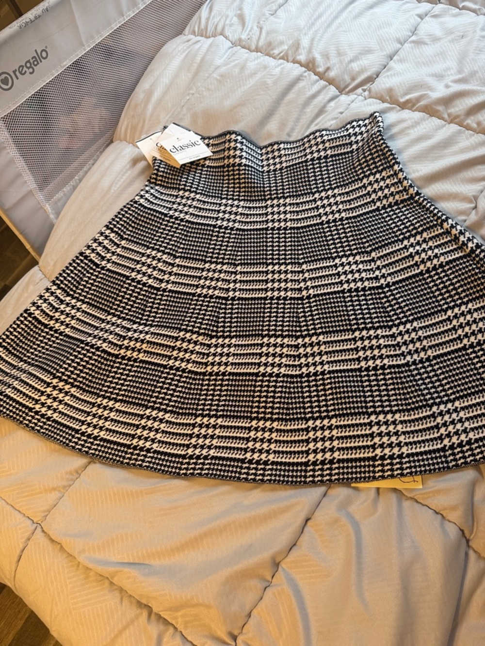 Classic Black & White Houndstooth A-Line Skirt
